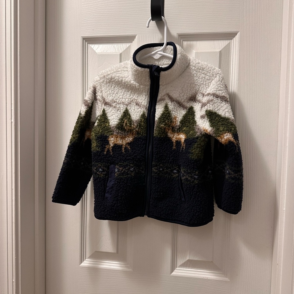Old Navy White and Navy Fleece Jacket